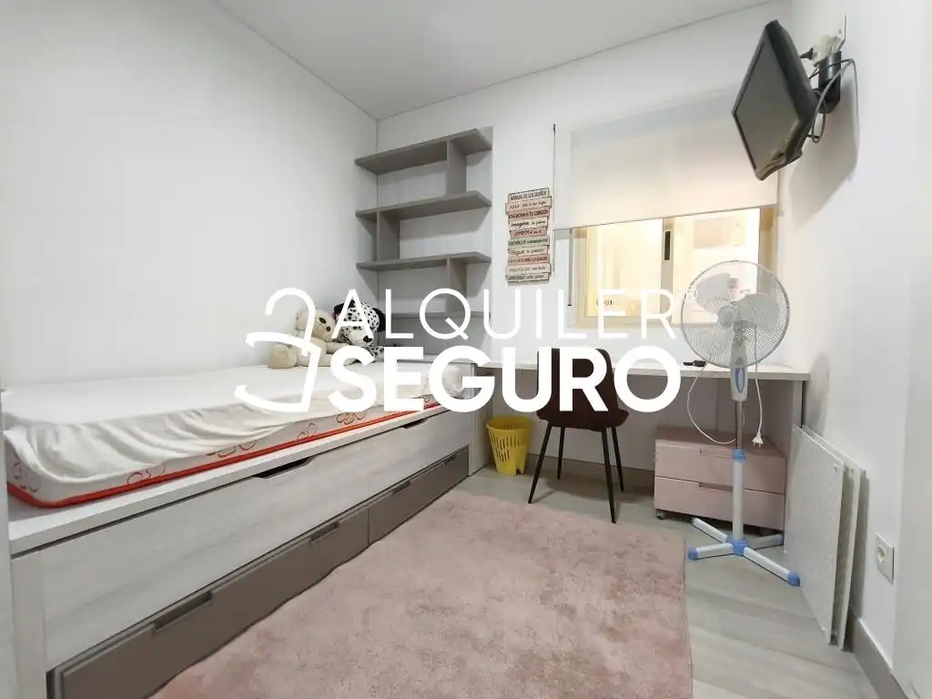 Bedroom of Flat for rent in Sant Joan d'Alacant  with Air Conditioner, Swimming Pool and Furnished
