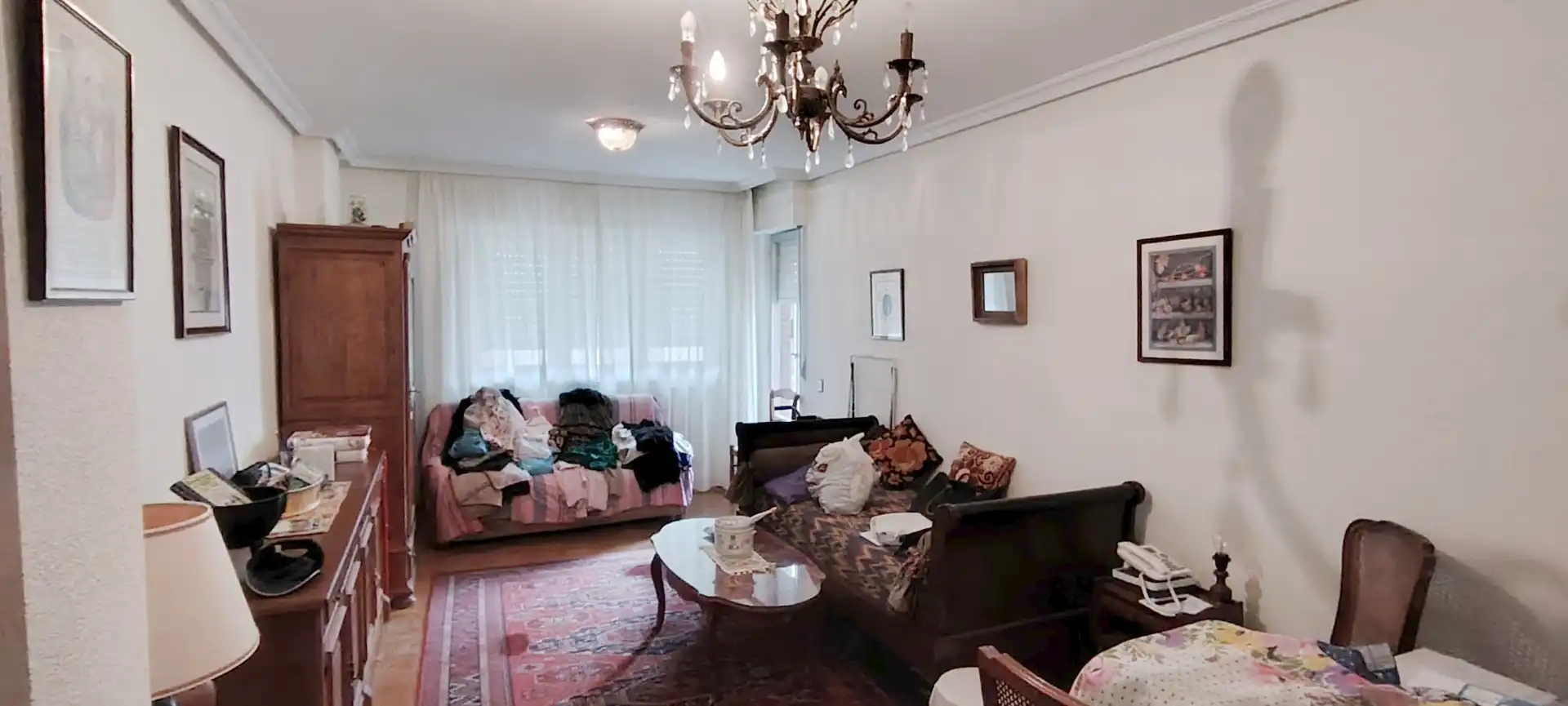 Sala d'estar de Pis en venda en Salamanca amb Calefacció, Parquet i Terrassa