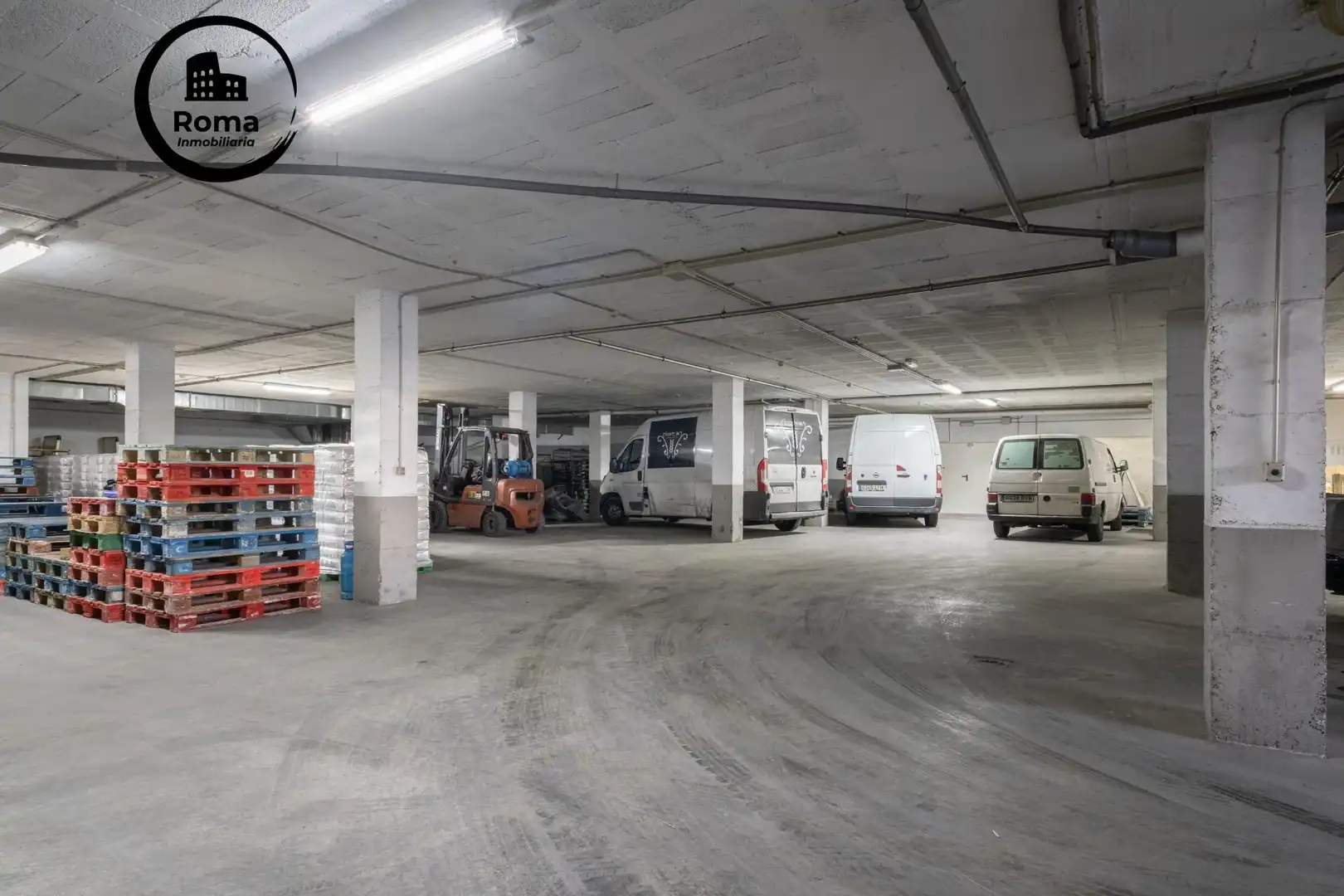 Parking of Industrial buildings for sale in Alfacar