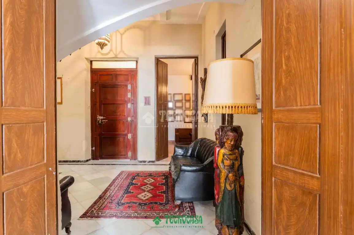 Casa adosada en venta en Almería con Calefacción y Balcón