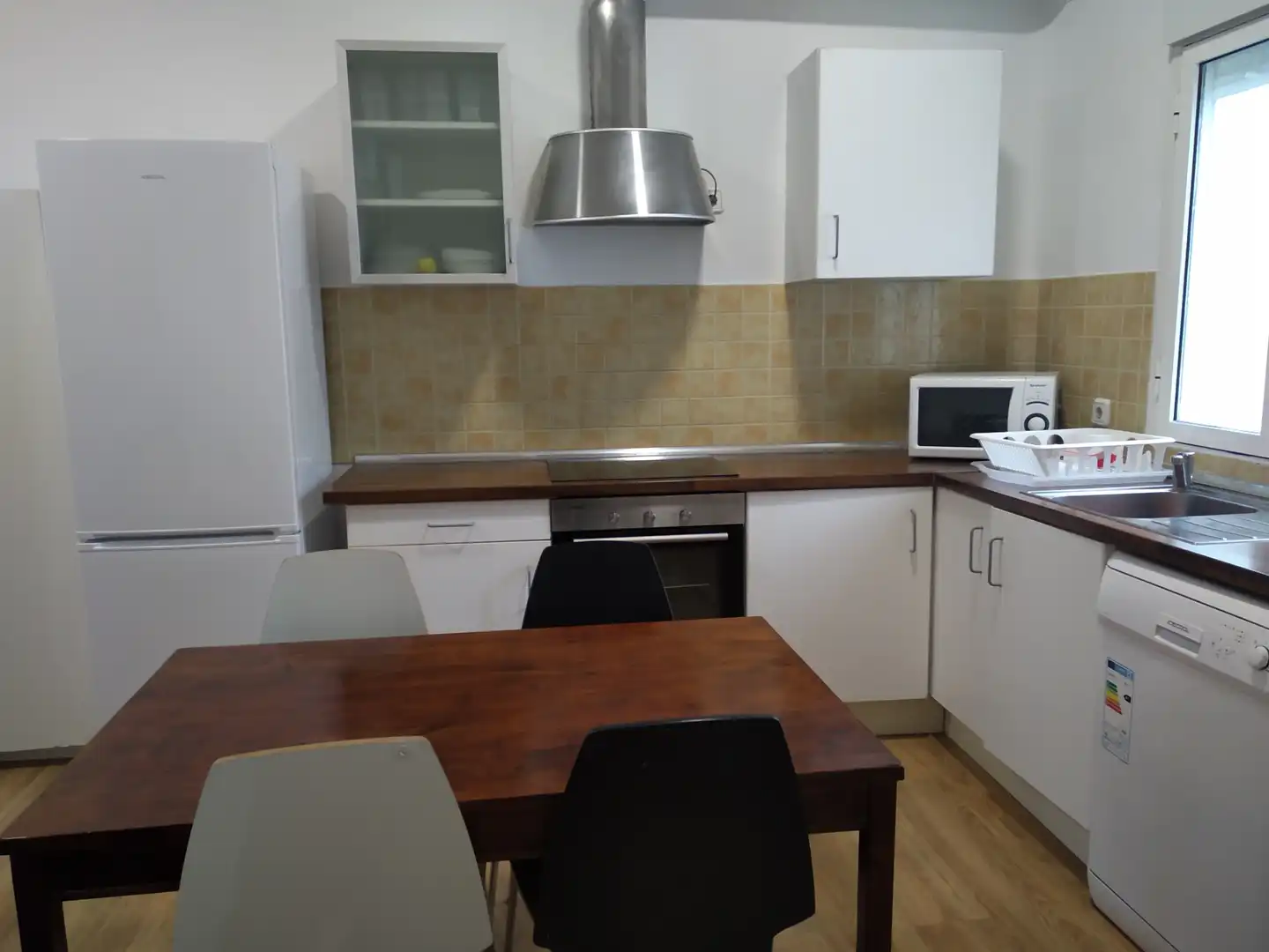 Habitació a Calle del Calvario, 16, Embajadores - Lavapiés
