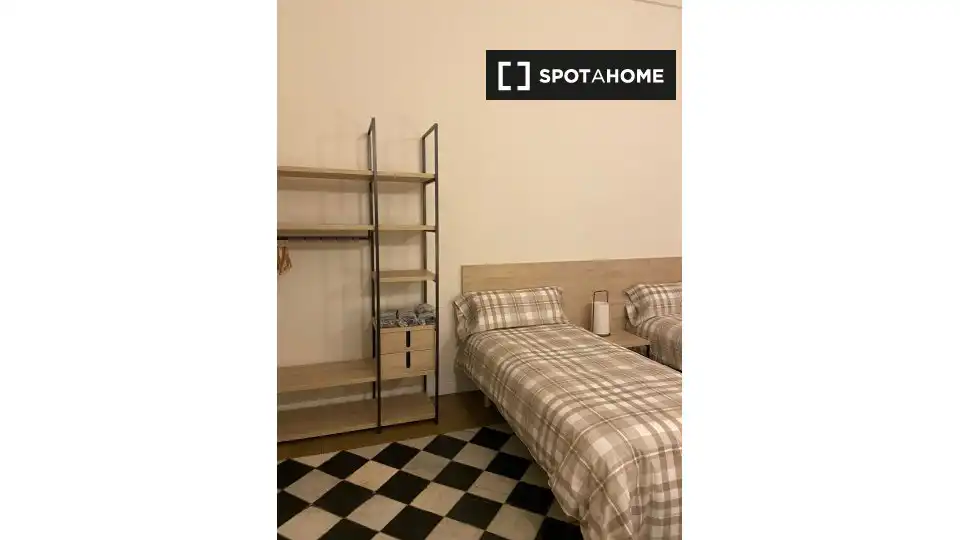 Piso con terraza en alquiler en Ciutat Vella, imagen 12