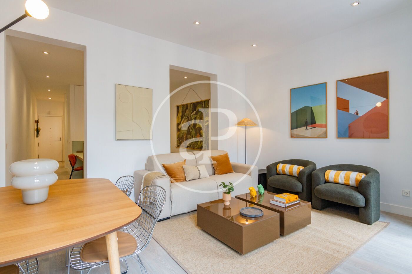 Living room of Flat to rent in  Madrid Capital  with Air Conditioner, Heating and Furnished