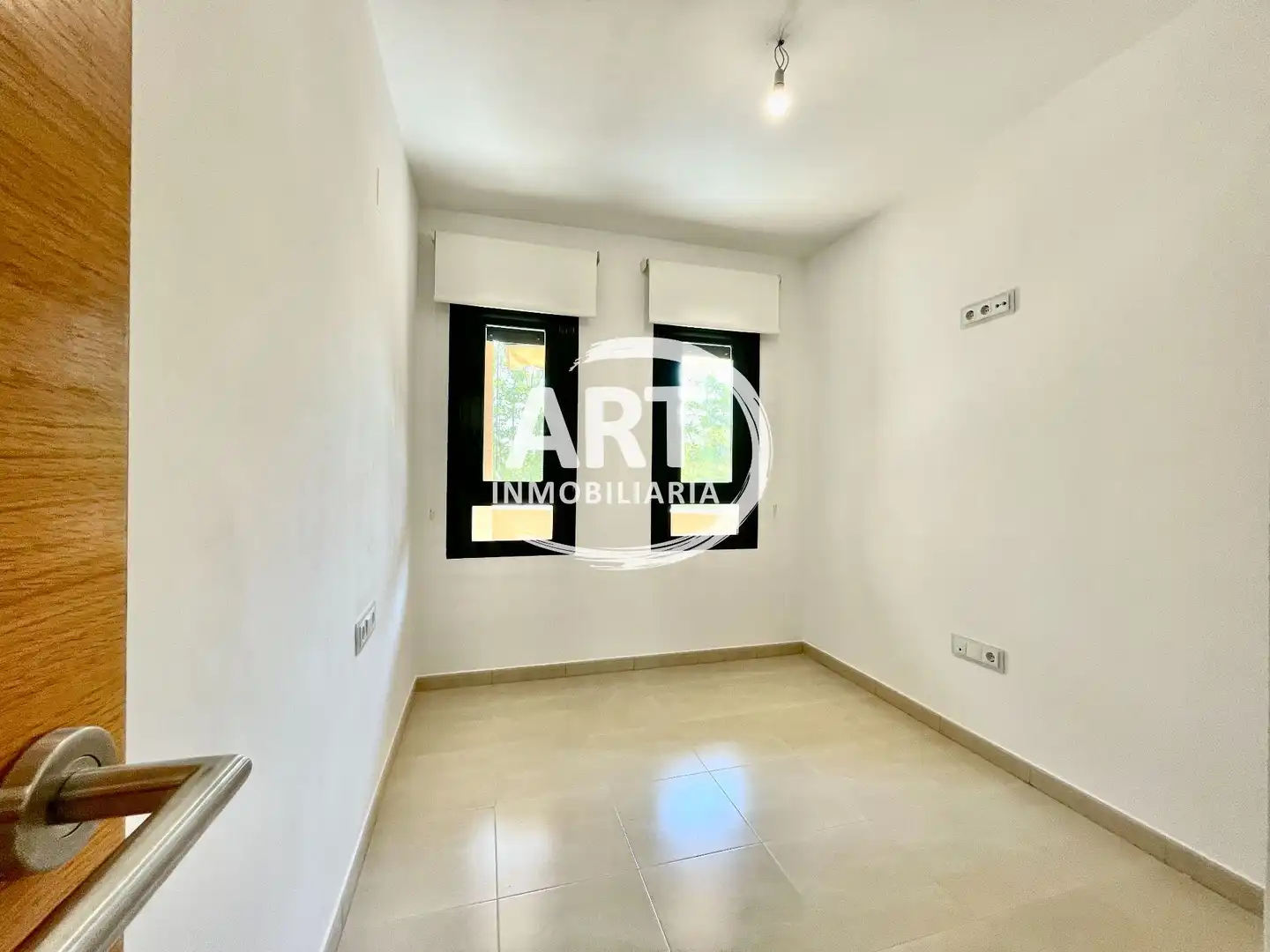 Flat for sale in La Pobla de Vallbona  with Air Conditioner, Heating and Terrace