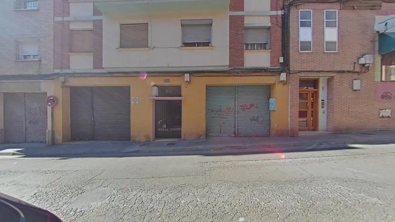 Exterior view of Flat for sale in Zaragoza  with Heating, Parquet flooring and Oven