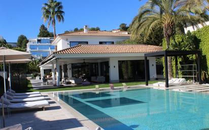 Garden of House or chalet for sale in Sitges  with Air Conditioner, Terrace and Swimming Pool