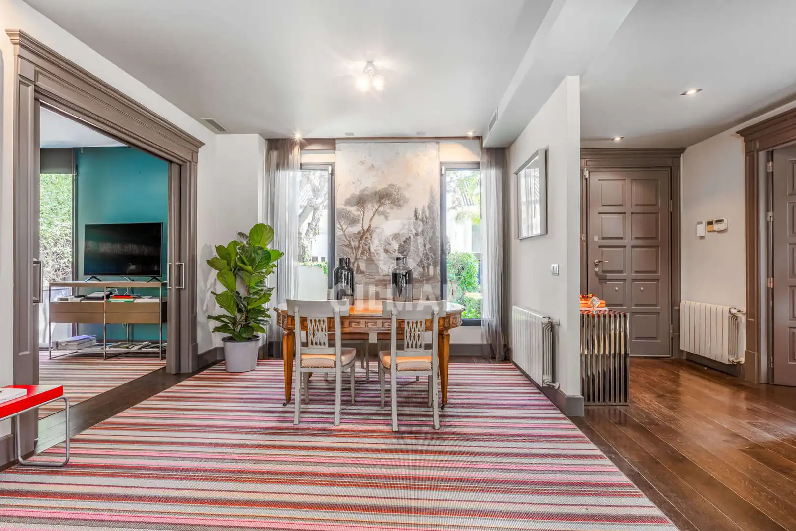 Comedor de Casa o chalet en venta en Bormujos con Calefacción, Jardín privado y Piscina
