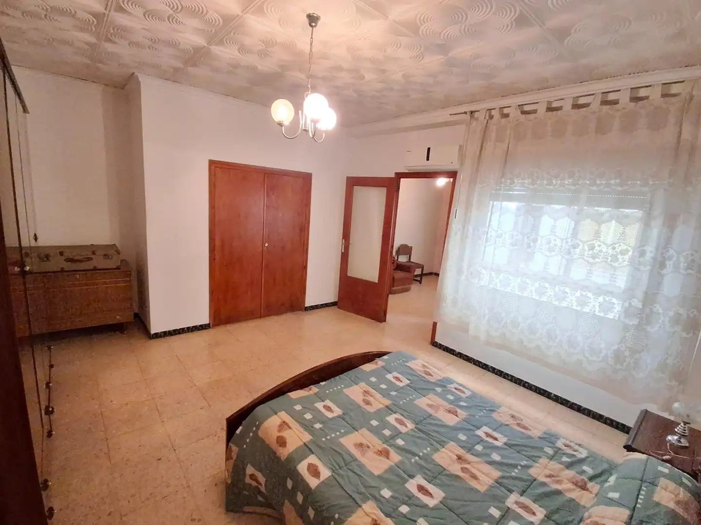 Haus zum Verkauf in Casc Urbà, imagen 15