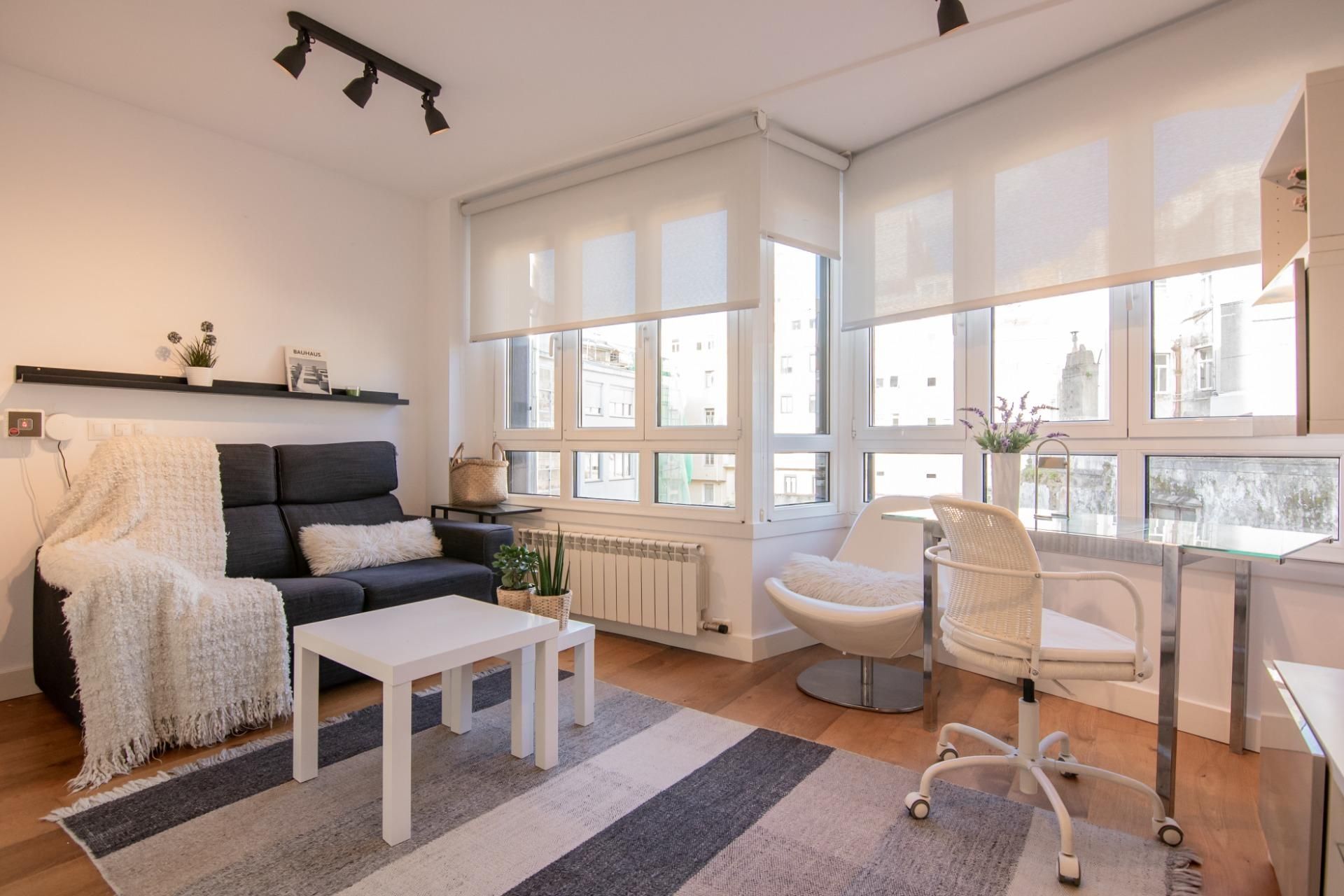 Sala de estar de Apartamento de alquiler en A Coruña Capital  con Calefacción y Parquet