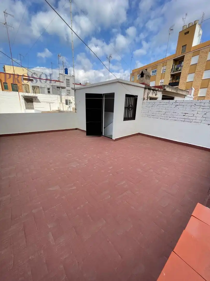 Terrasse von Einfamilien-Reihenhaus zum Verkauf in Vila-real mit Terrasse