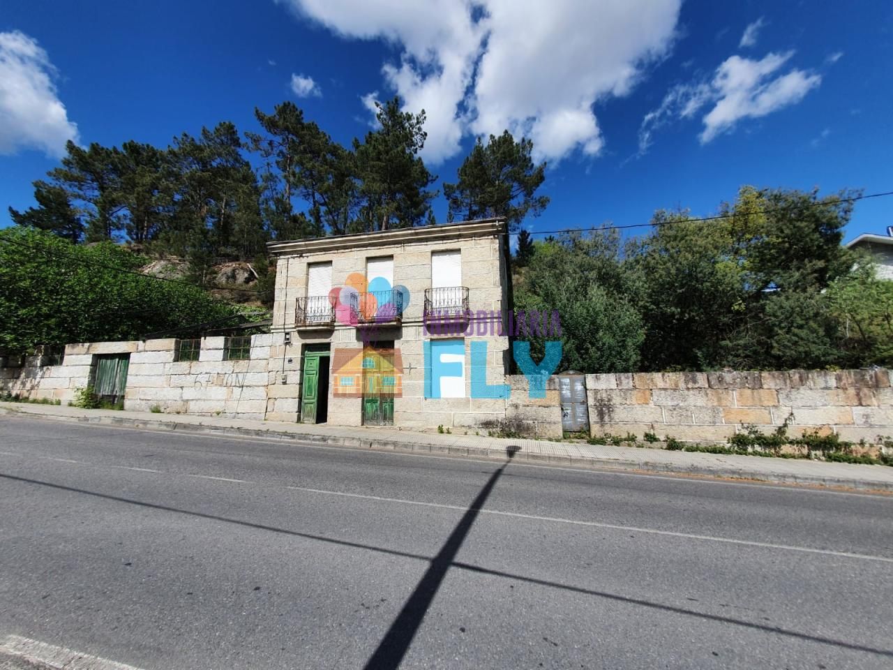 Vista exterior de Casa o xalet en venda en Ourense Capital  amb Calefacció