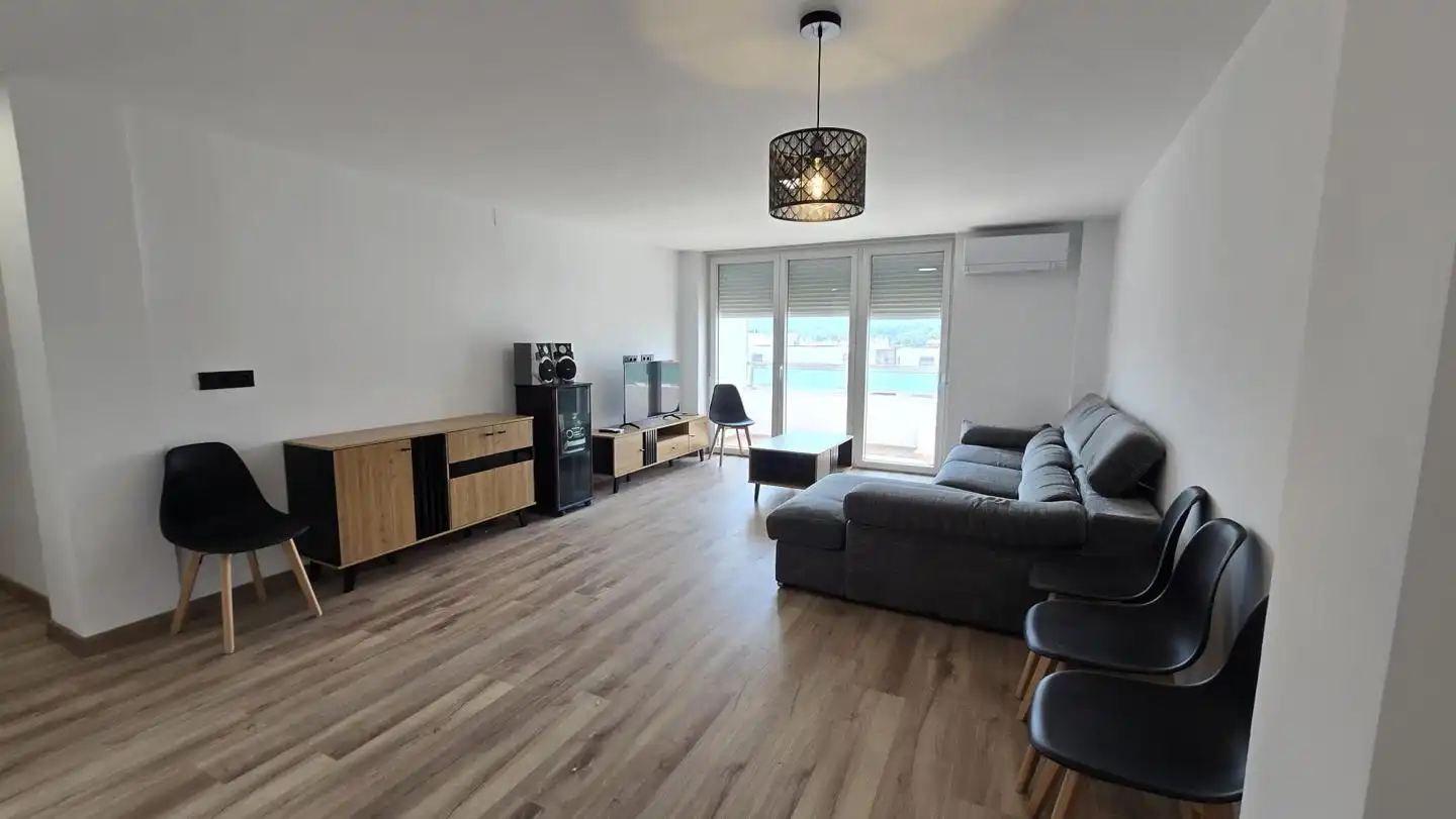 Wohnzimmer von Wohnung zur Miete in Gandia mit Klimaanlage, Terrasse und Möbliert