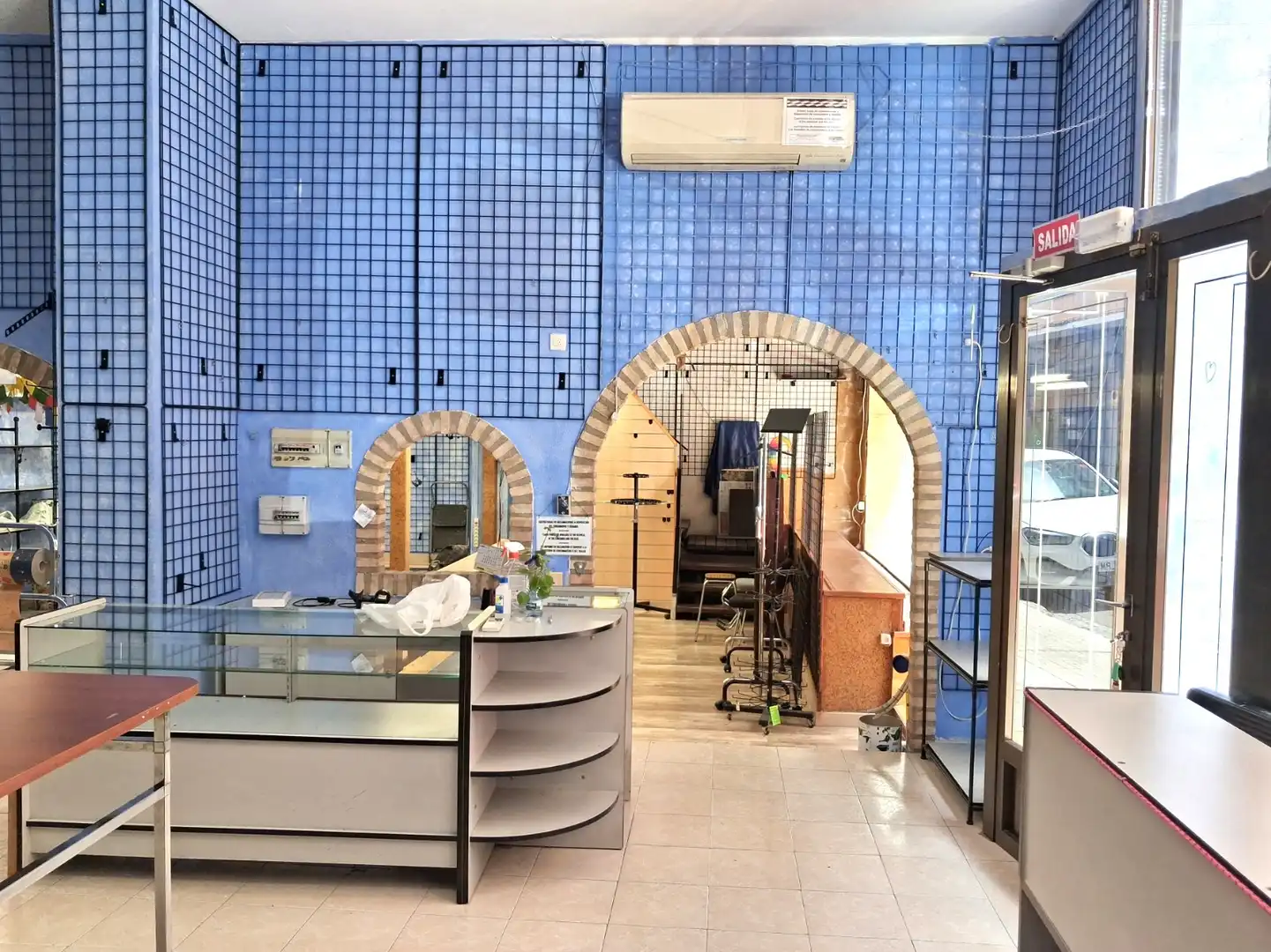 Commercial properties for rent in Zaragoza  with Air Conditioner, Furnished and Alarm