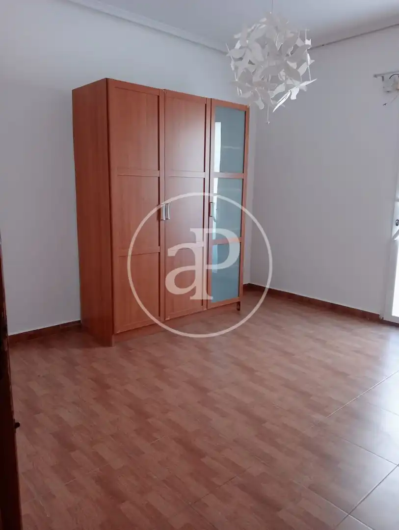 Dormitori de Casa adosada en venda en Godella amb Calefacció i Terrassa