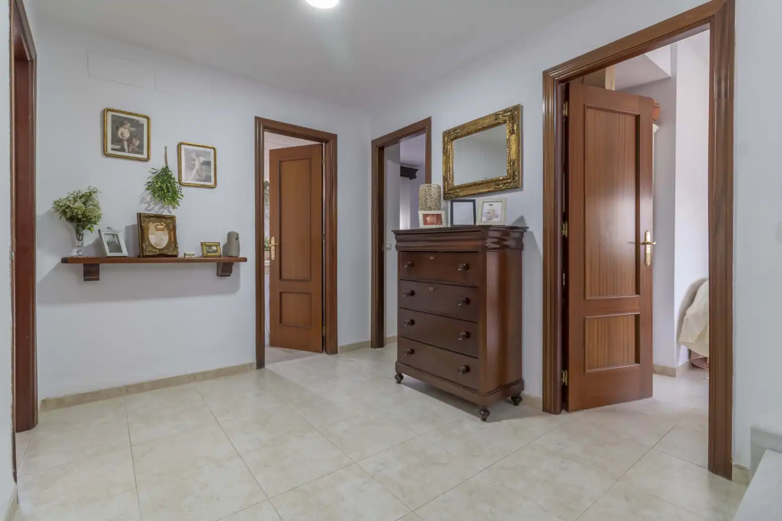 Casa adosada en venda en Gines amb Aire condicionat, Jardí privat i Terrassa