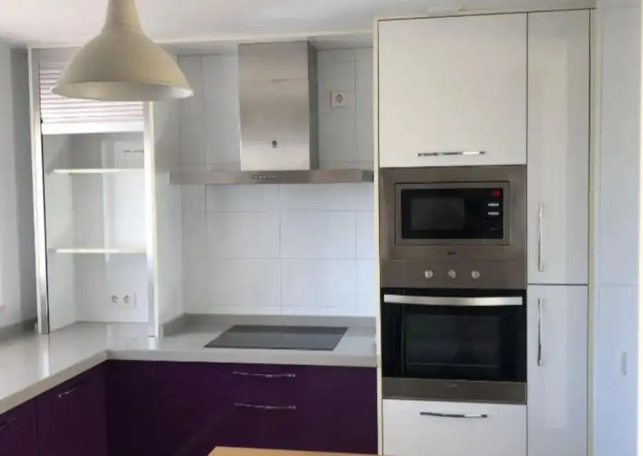 Cuina de Casa o xalet de lloguer en Santiago de Compostela 