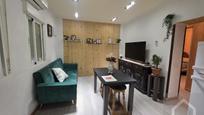 Sala d'estar de Planta baixa en venda en  Madrid Capital amb Aire condicionat