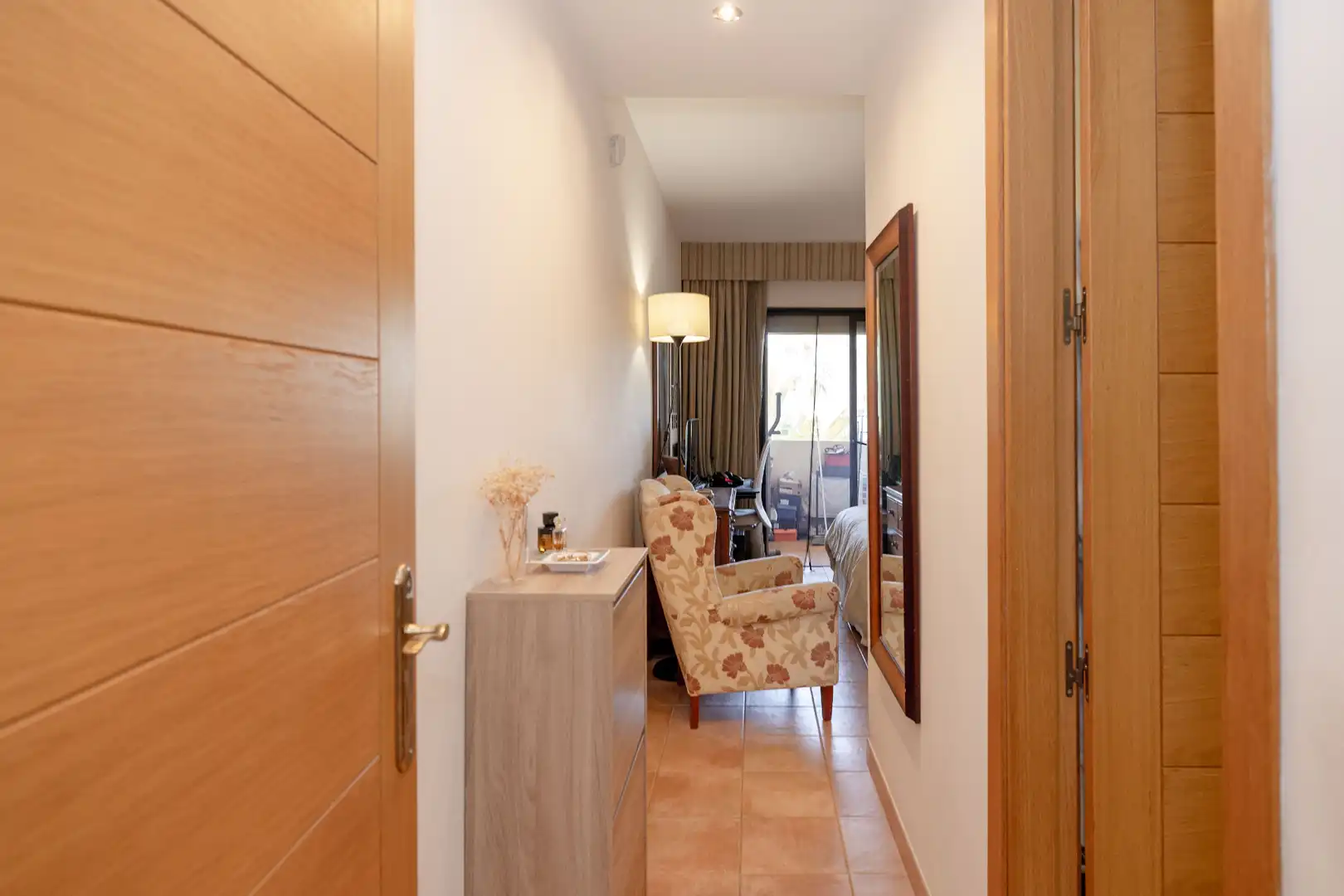 Schlafzimmer von Wohnung zum Verkauf in Marbella mit Klimaanlage, Heizung und Terrasse