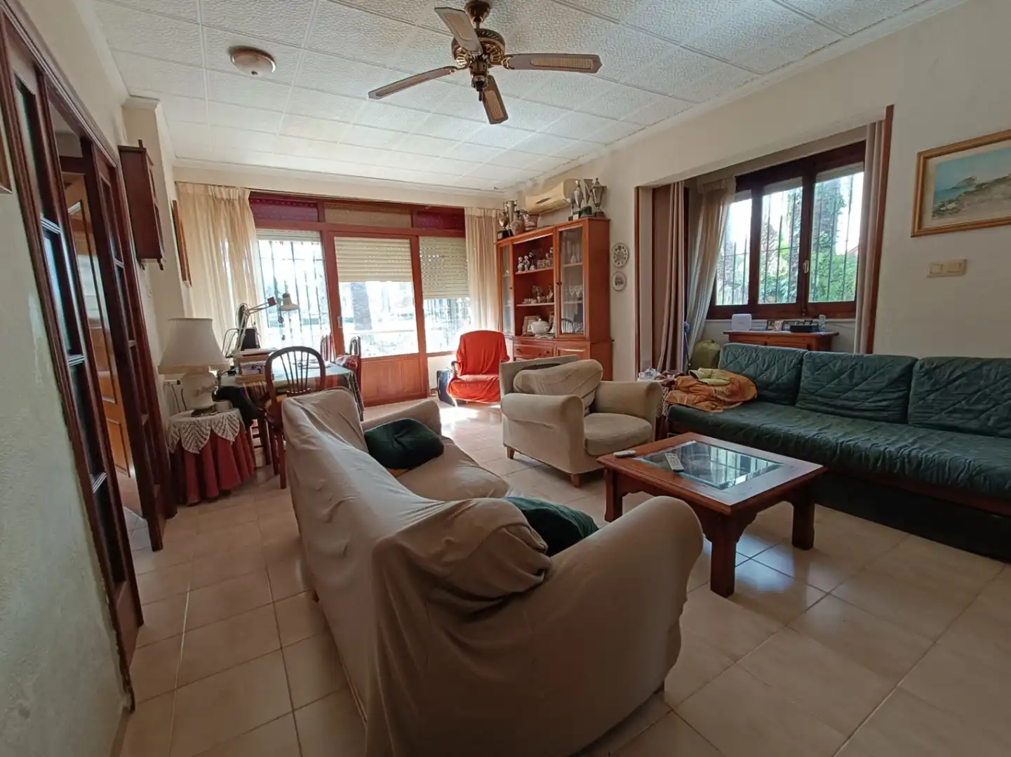 Sala d'estar de Casa o xalet en venda en Dénia amb Calefacció, Jardí privat i Terrassa