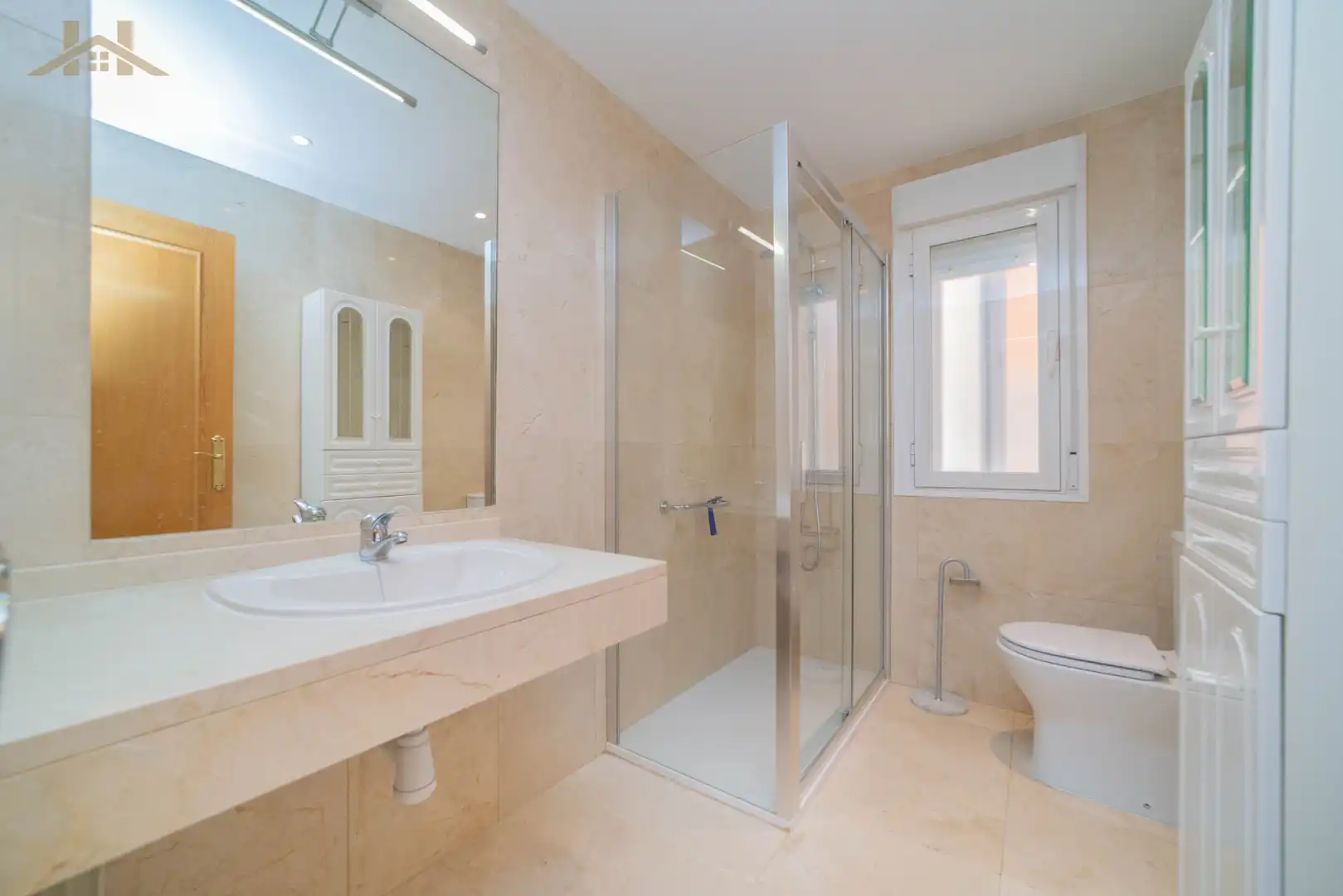 Baño de Piso en venta en Boadilla del Monte con Aire acondicionado, Calefacción y Parquet