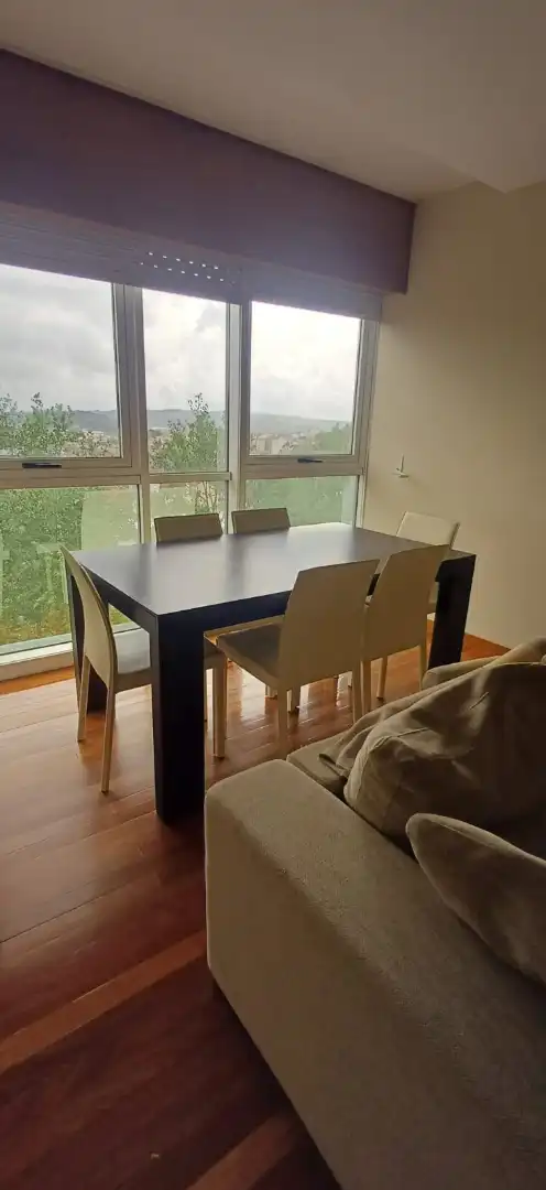 Comedor de Piso de alquiler en Santiago de Compostela  con Calefacción, Jardín privado y Trastero