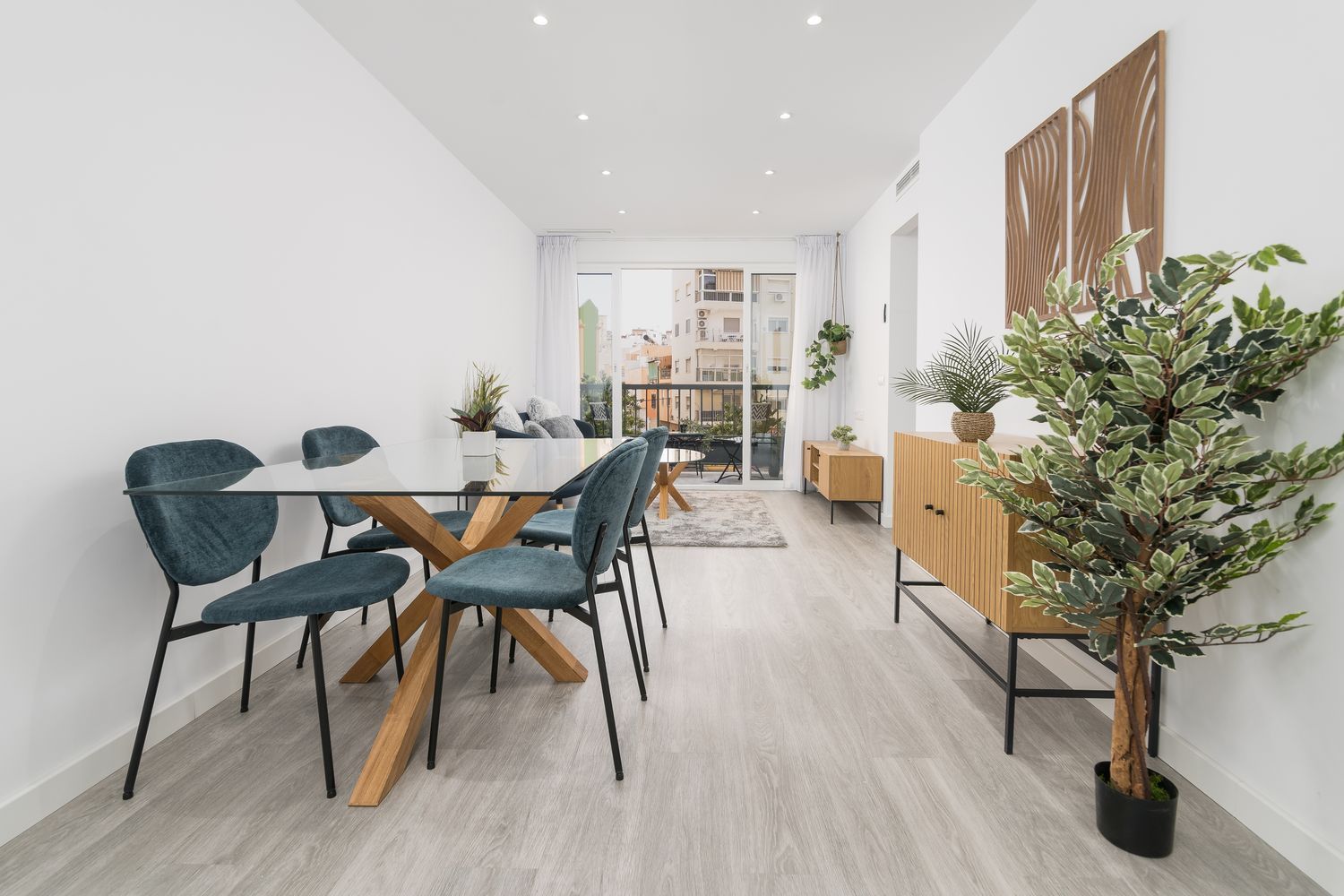 Flat to rent in  ABOGADO FEDERICO ORELLANA TOLEDANO, Parque Ayala - Jardín de la Abadía - Huelín