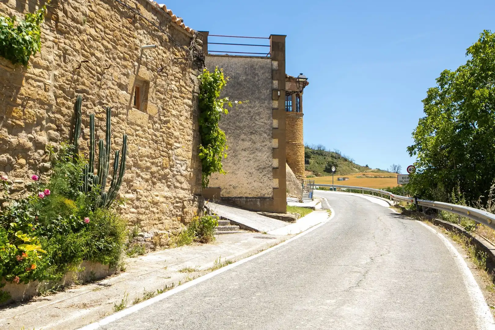 Außenansicht von Country house zum Verkauf in Guirguillano mit Heizung, Terrasse und Abstellraum