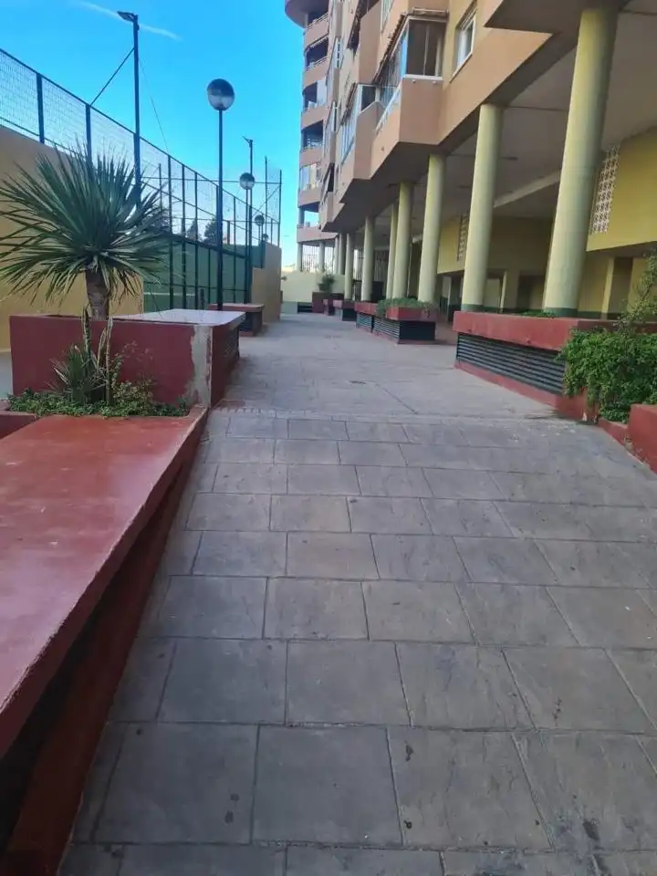 Terraza de Piso en venta en Melilla con Terraza y Piscina comunitaria