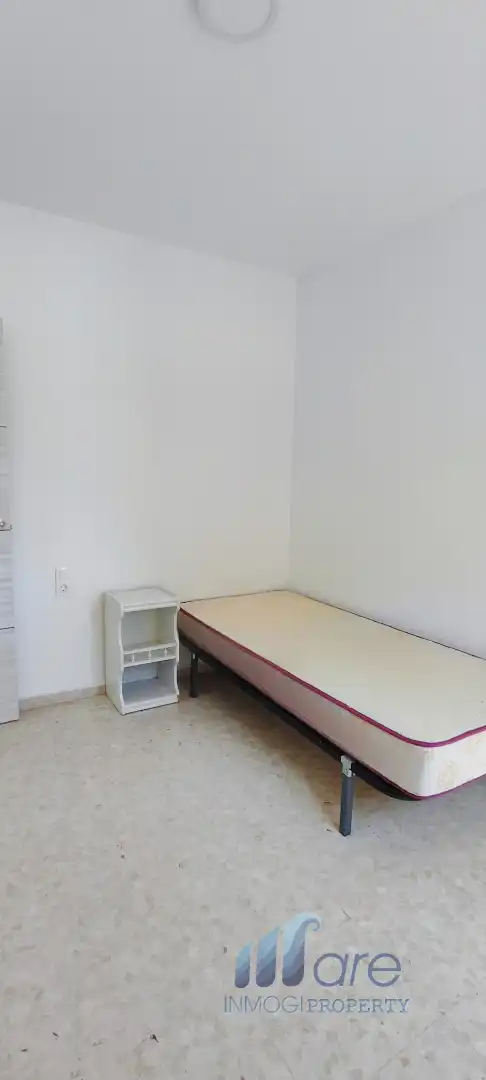 Schlafzimmer von Wohnung zum Verkauf in Granada mit Klimaanlage, Privatgarten und Terrasse