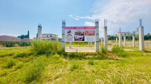 SOLAR DE 1.154 M2 EN EL GOLF DE PERALADA CON PROYECTO Y ESTRUCTURA YA INICIADA