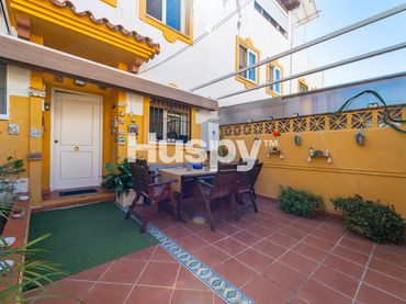 Reihenhaus mit Balkon zum Verkauf in Juan de Silva