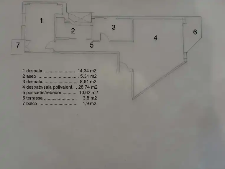 Büro zur Miete in Manresa mit Klimaanlage, Heizung und Terrasse