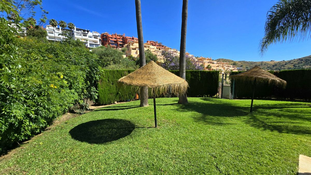 Jardí de Planta baixa en venda en Mijas amb Aire condicionat, Calefacció i Terrassa