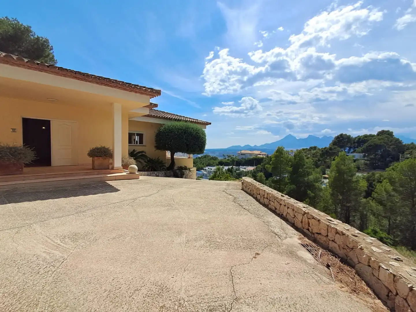 Vista exterior de Casa o chalet en venta en Altea con Aire acondicionado, Calefacción y Jardín privado