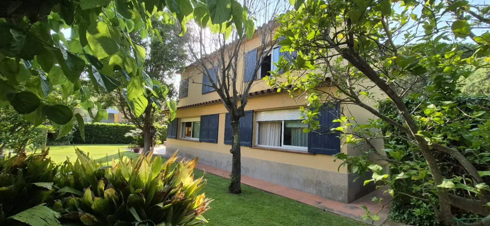 Vista exterior de Casa o xalet en venda en Palafrugell amb Calefacció, Jardí privat i Terrassa