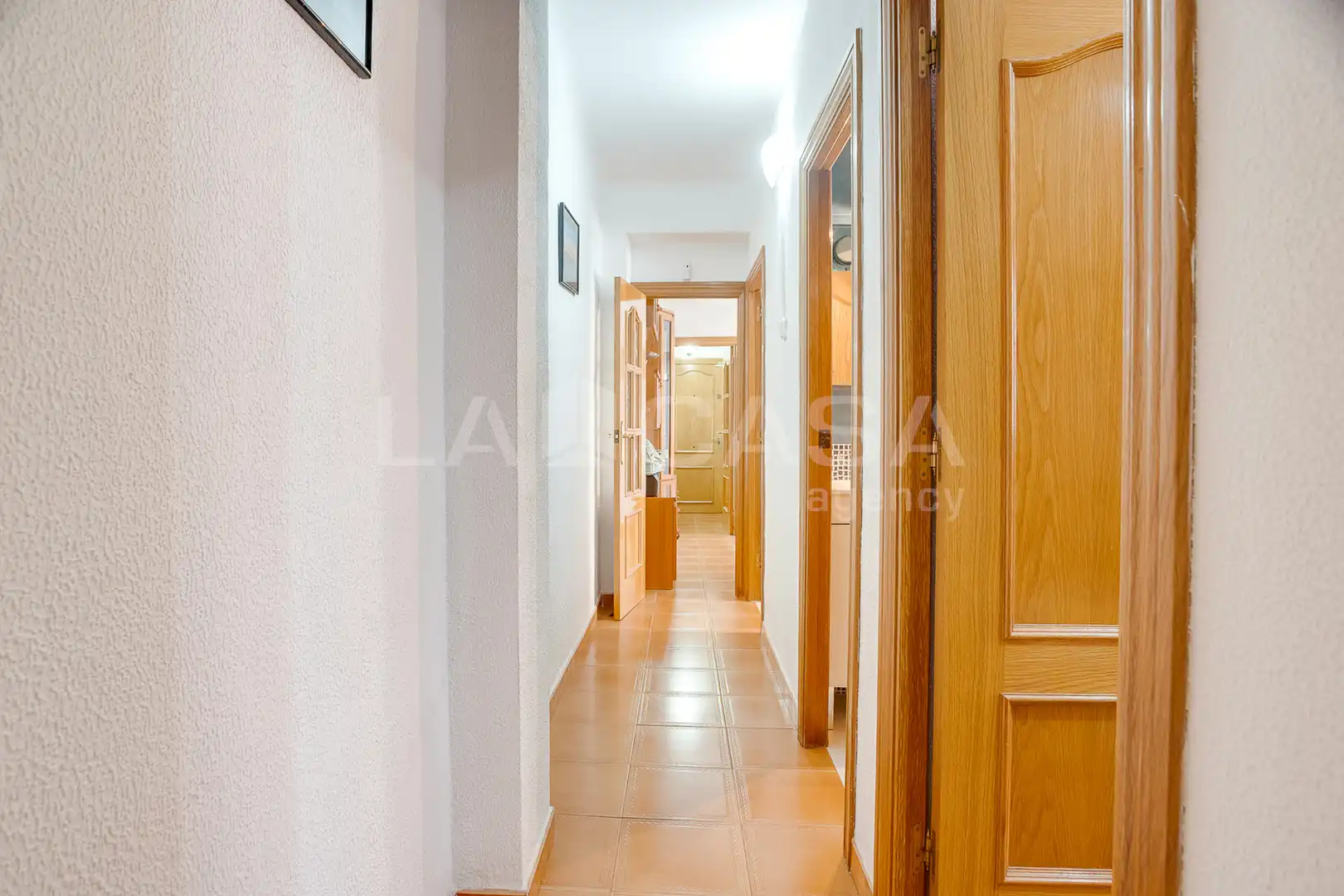 Flat for sale in Cornellà de Llobregat  with Heating