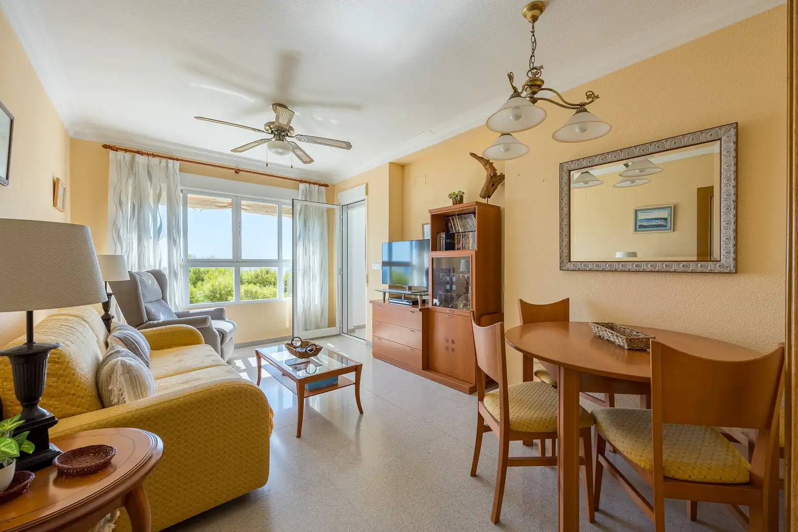 Flat with pool for sale in Playa de Poniente, imagen 3