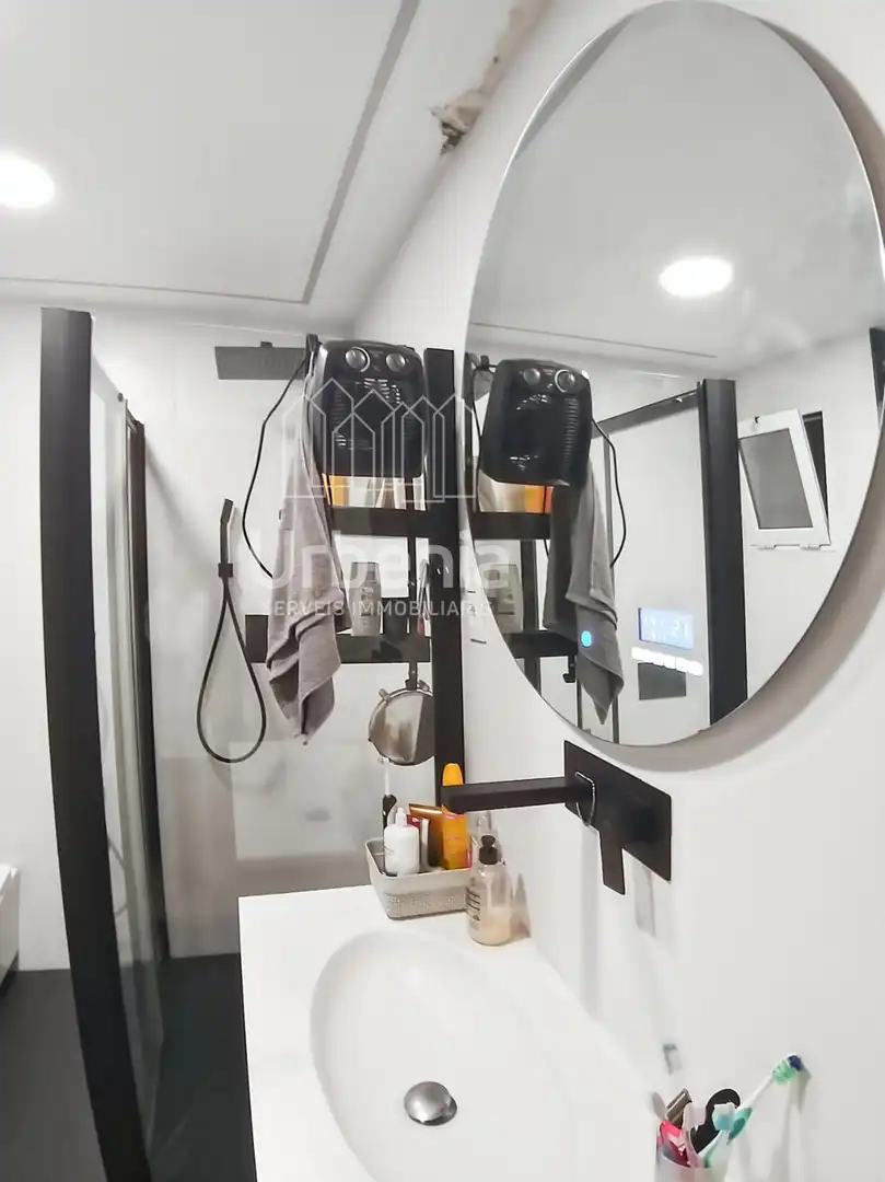 Baño de Piso en venta en Mataró con Aire acondicionado, Calefacción y Terraza