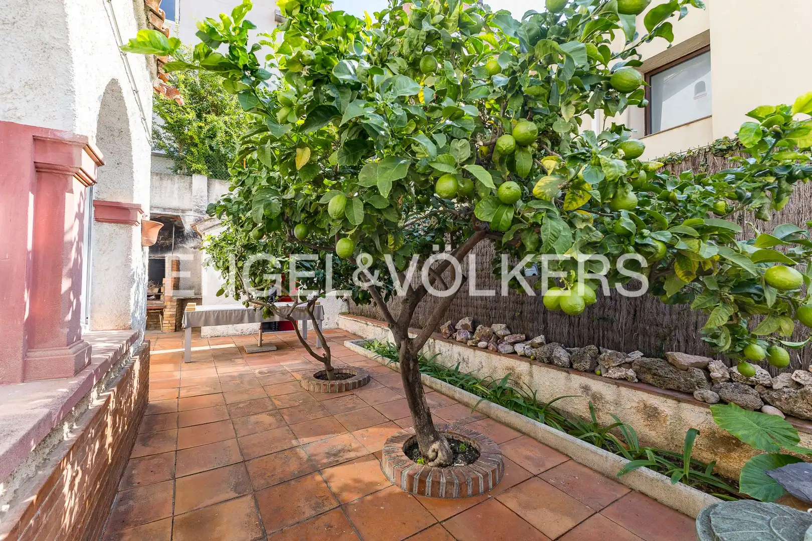 Terraza de Casa o chalet en venta en Barcelona con Calefacción, Jardín privado y Terraza