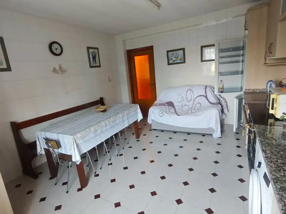 Menjador de Casa adosada en venda en Valle de Losa