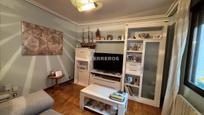 Living room of Flat for sale in  Logroño  with Heating, Parquet flooring and Terrace