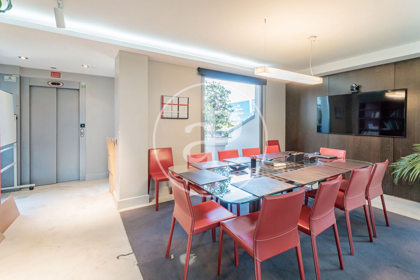 Esszimmer von Einfamilien-Reihenhaus zum Verkauf in  Madrid Capital mit Klimaanlage, Heizung und Privatgarten