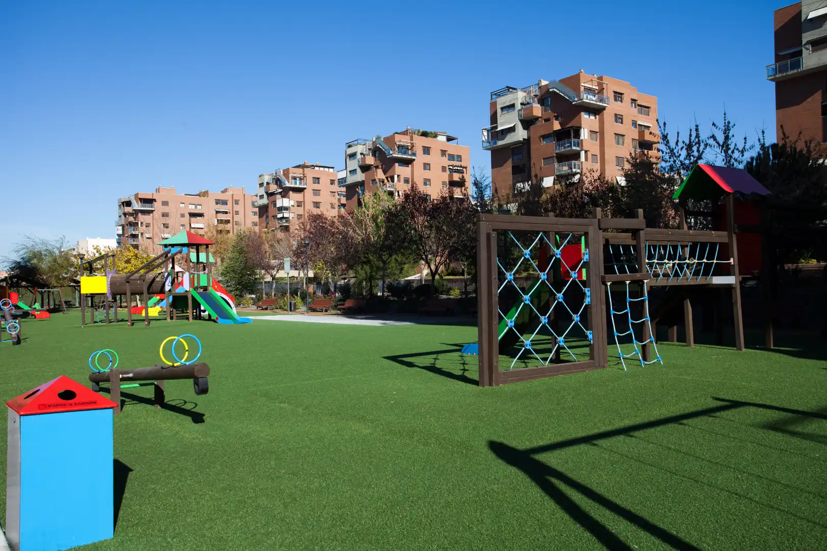 Exterior view of Flat for rent in Granada  with Air Conditioner, Heating and Parquet flooring