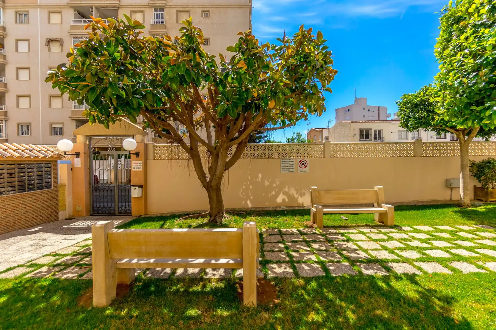 Jardí de Pis en venda en Torrevieja amb Aire condicionat, Calefacció i Terrassa