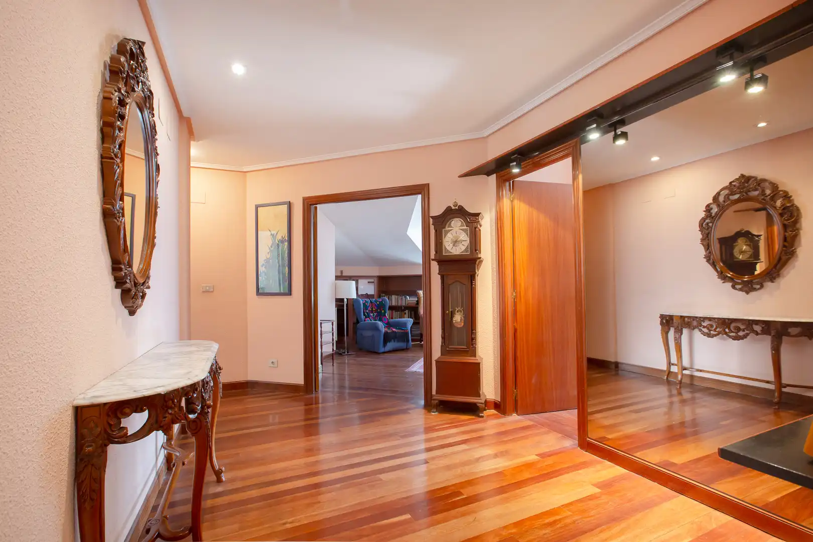 Flat for sale in Bilbao   with Air Conditioner, Heating and Parquet flooring
