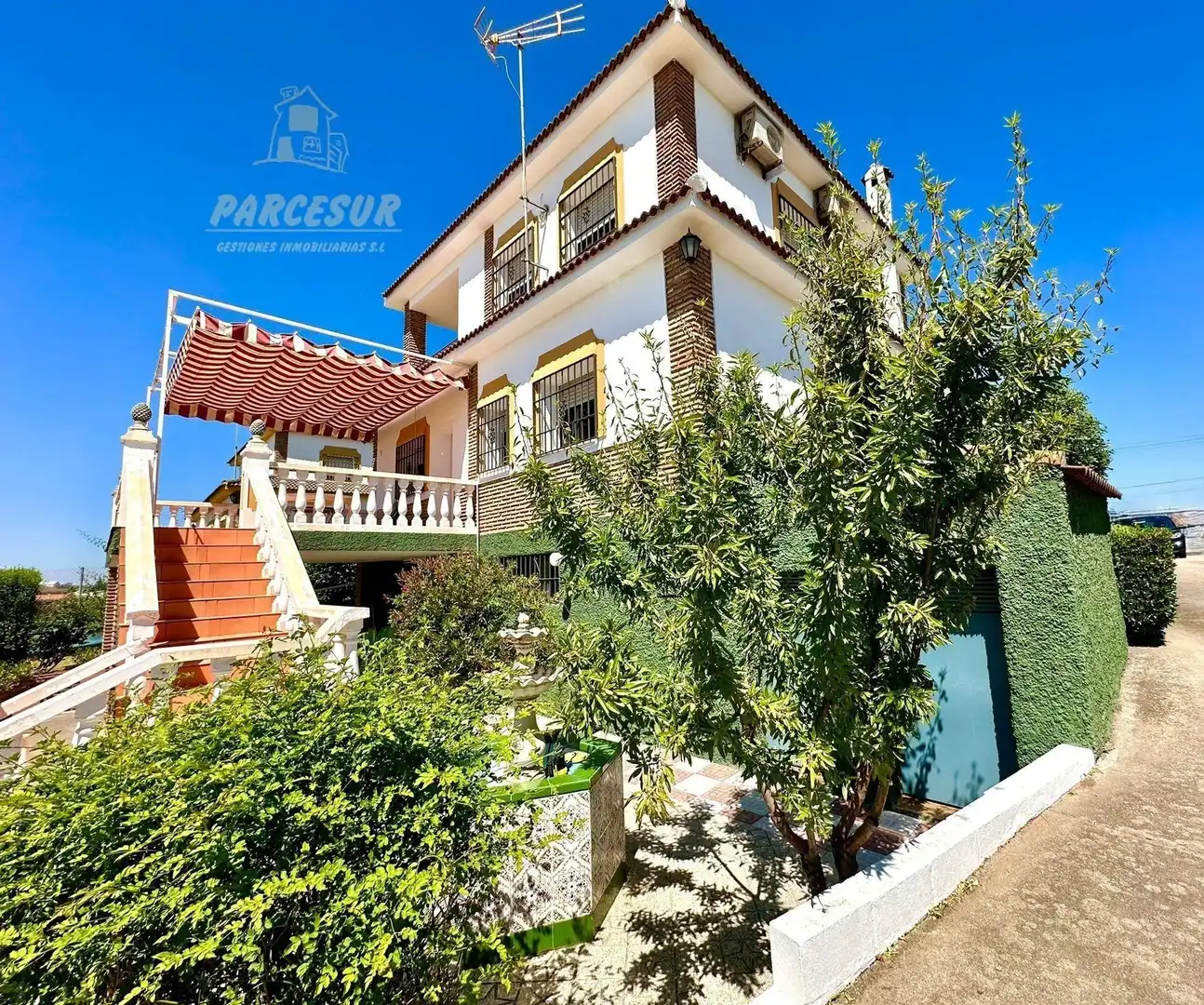 Exterior view of Country homes for sale in Córdoba  with Storage room and Swimming Pool