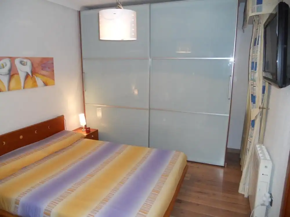 Habitación de Apartamento en venta en Xirivella con Aire acondicionado y Balcón