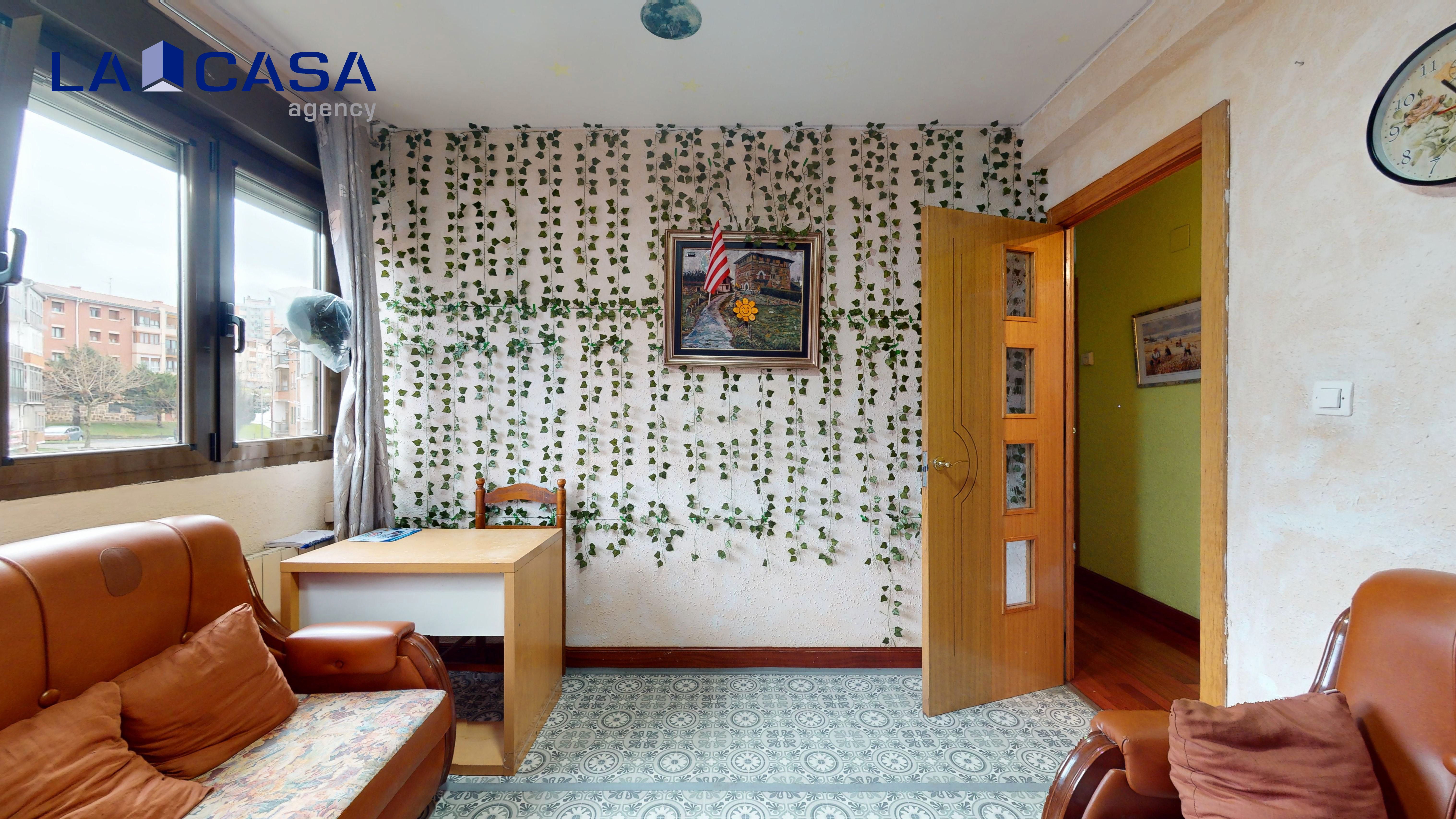 Flat for sale in Francisco Tierra Kalea, Cruces