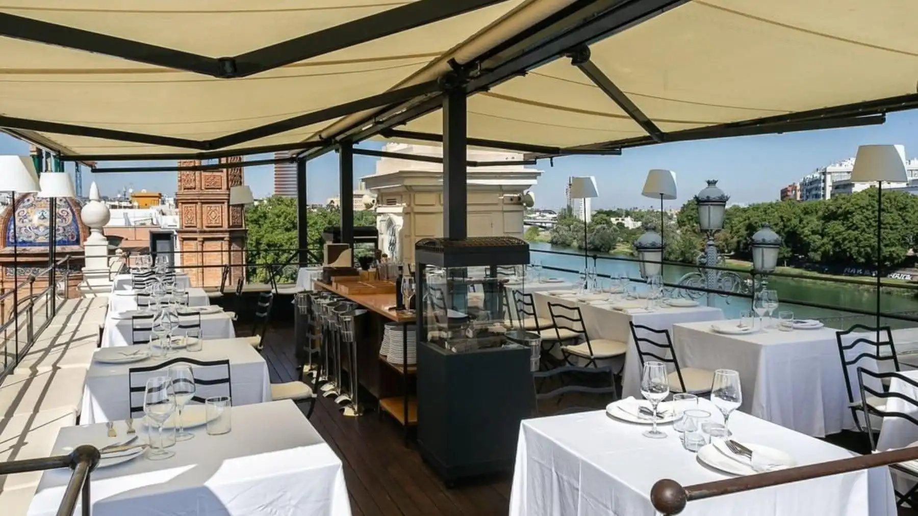 Terraza de Local de alquiler en Arona con Aire acondicionado y Amueblado
