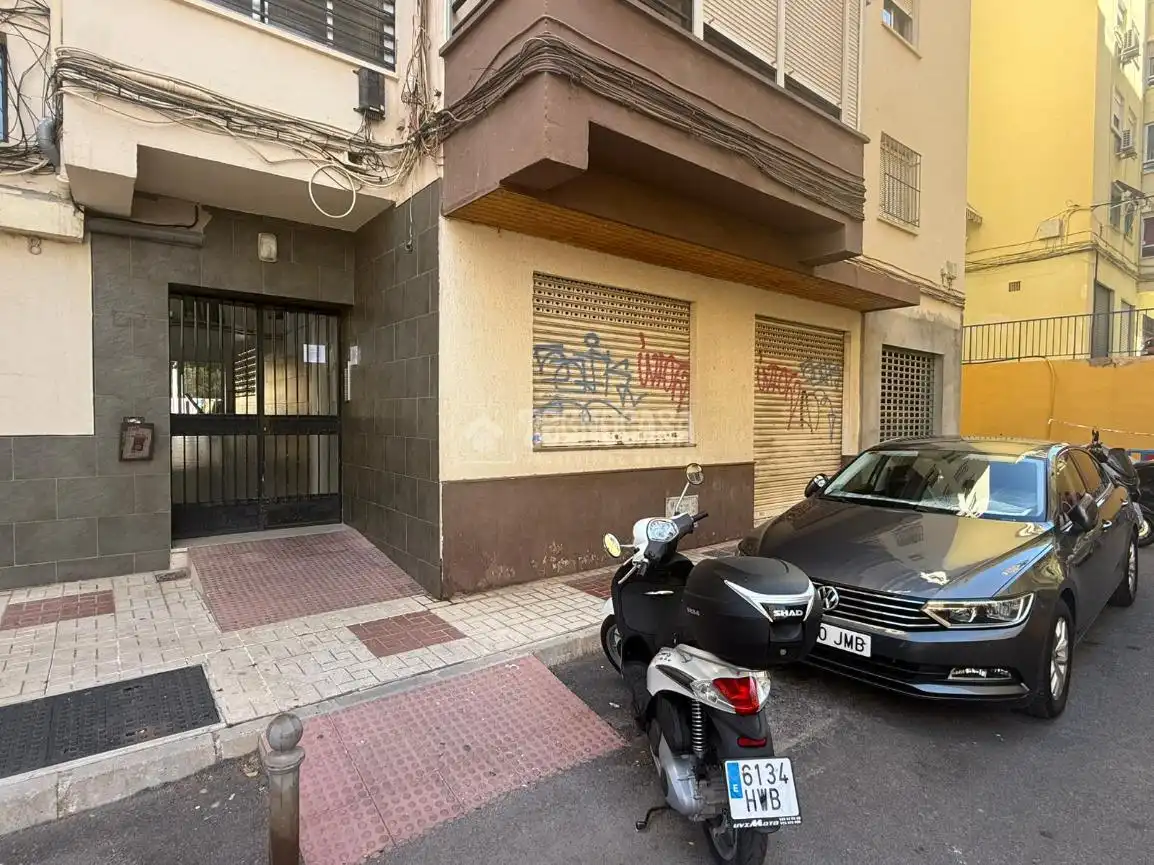 Exterior view of Commercial properties for sale in Málaga